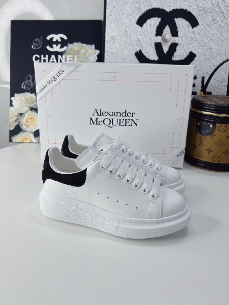 Alexander Mcqueen Casual Shoes